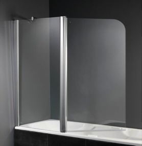 Inklapbare badwanden vormen een praktische oplossing en zijn ideaal voor compacte badkamers.